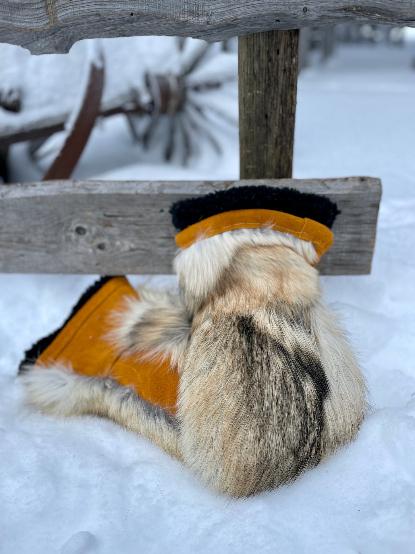 Grey Wolf Fur Winter Leggings