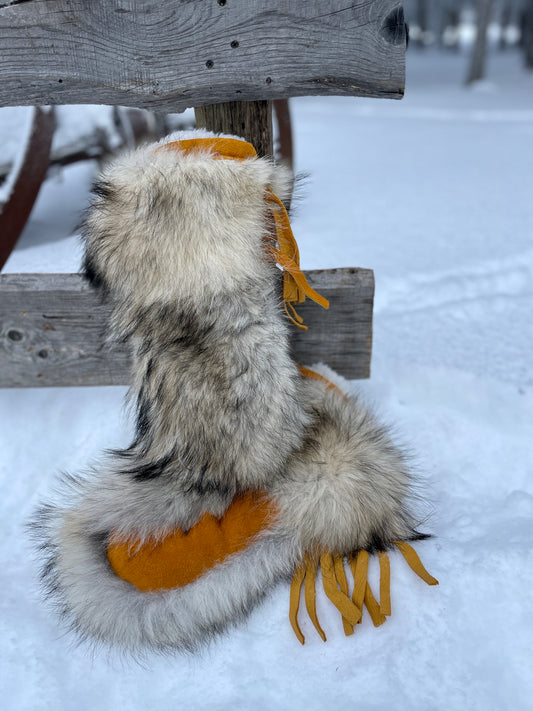 Classic Grey Wolf Fringed Mitts